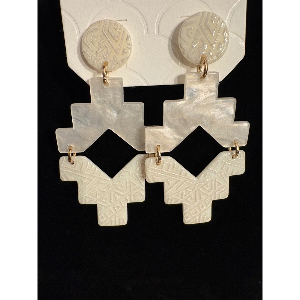 White Geometric Tribal Etched Pearlescent Drop Statement Earrings